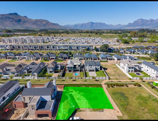 650M² VACANT LAND FOR SALE IN KLEINE PARYS 2